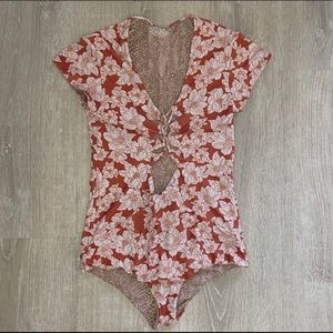 Acacia one piece